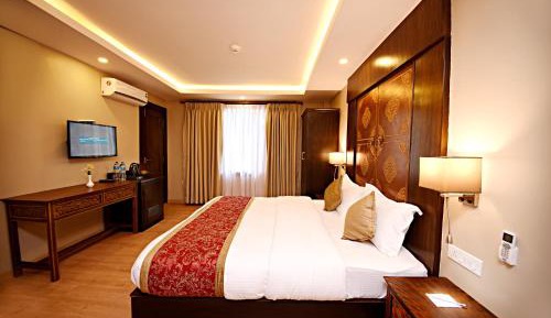Deluxe Double or Twin Room