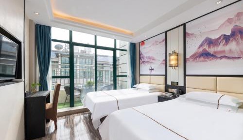 Twin Room with Balcony