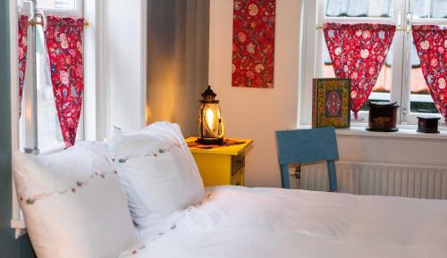 Deluxe Double Room with Shower
