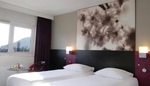 Classic Twin Room