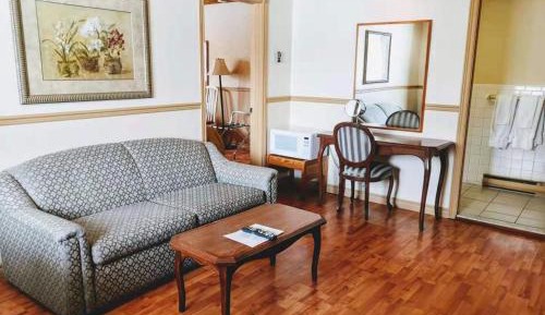 Studio with Kitchenette