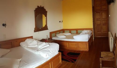 Standard Double Room with Garden View