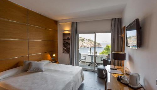 Deluxe Double Room with Sea View