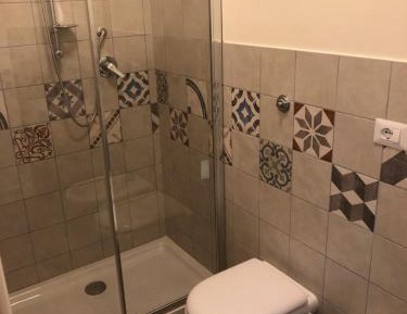 Double or Twin Room with Private Bathroom
