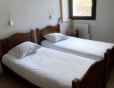 Double or Twin Room with Private Bathroom