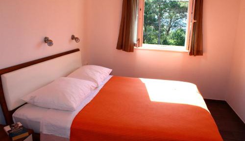 Deluxe Apartment 4