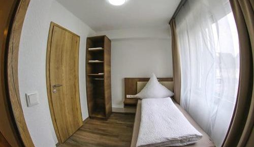 Single Room with Private Bathroom