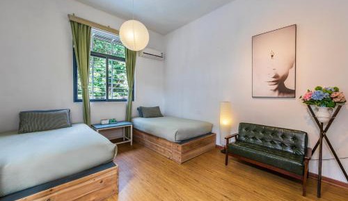 Standard Twin Room with Sofa