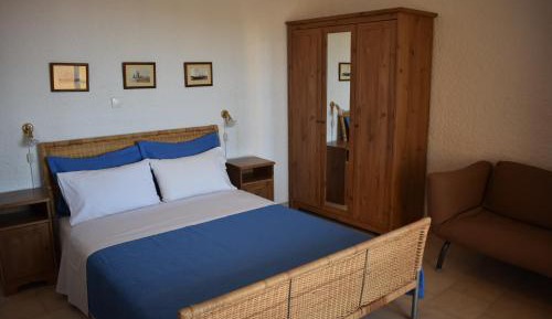 Studio Apartment with Sea View