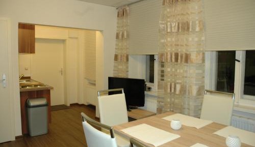 One-Bedroom Apartment (5 Adults) Disabilty Access No. 3