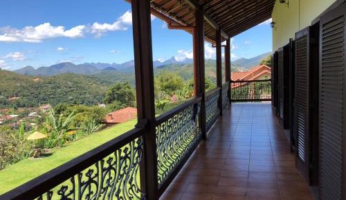 Deluxe Double Room with Private Bathroom