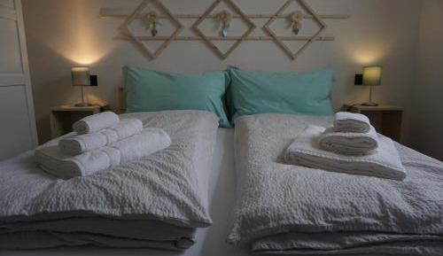 Double or Twin Room with Private External Bathroom