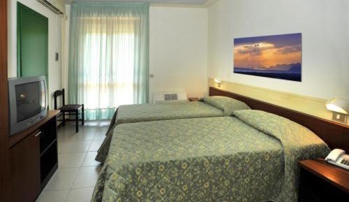 Standard Double or Twin Room with Garden View