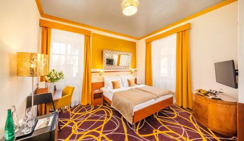 Deluxe Double/Twin Room