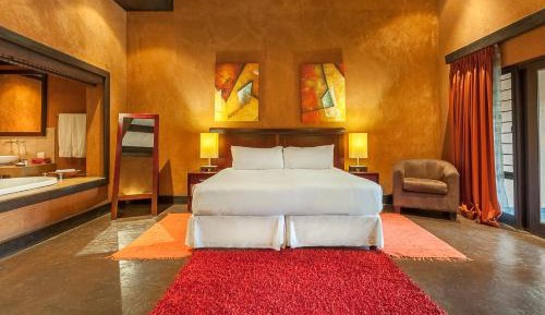 Standard Double or Twin Room with Garden View