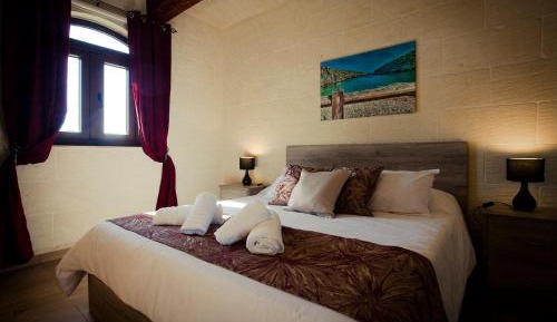 King Room with Pool View