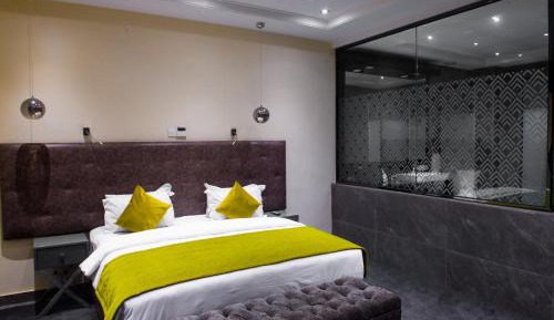 Superior Double Room (Breakfast for 1)