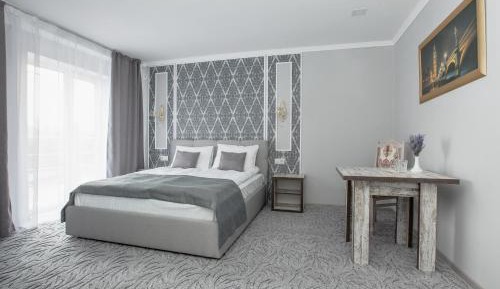 Junior Suite with Balcony