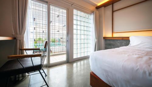 Standard King Room