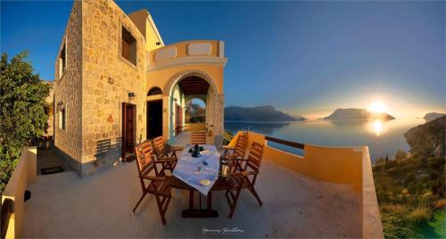 Villa - Beach Front