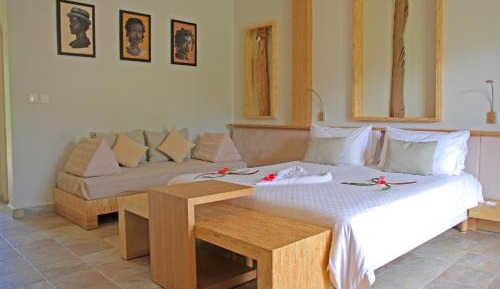 Deluxe Triple Room