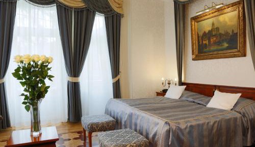 One-Bedroom Suite