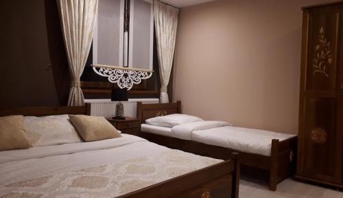 Double Room with Mountain View