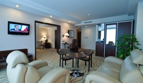 Apartment (2 Adults)