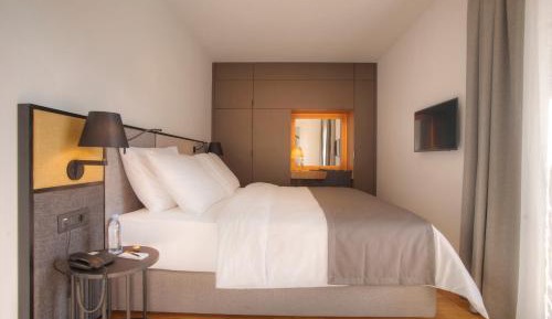 Deluxe Double Room with City View