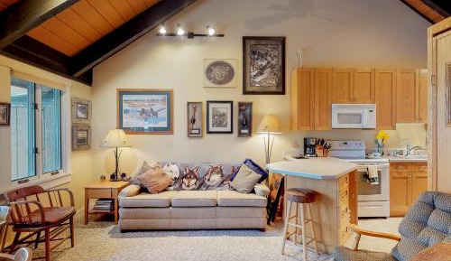 Two Bedroom Apartment 