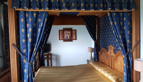 Double Room with Four Poster Bed