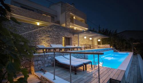 Villa - Beach Front