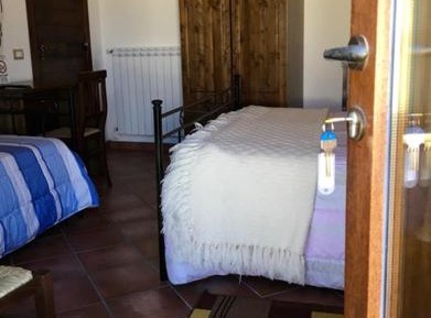 Triple Room with Private Bathroom