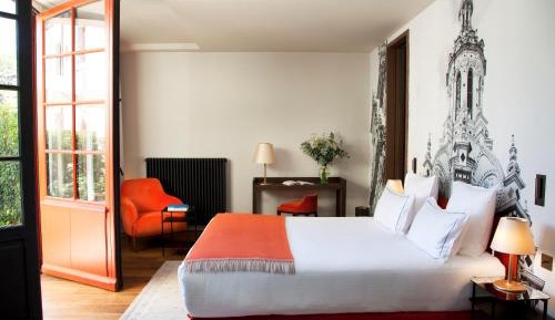 Deluxe Double Room with Castle View