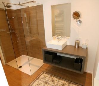 Suite with City View