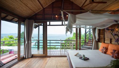 Grand Pool Villa