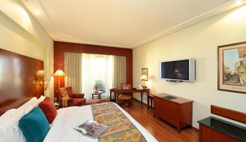 Lalit Luxury Suite, King Bed