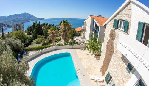 Villa with Sea View