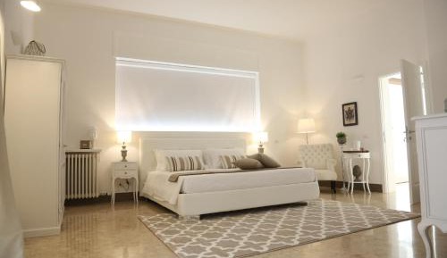Large Double Room with Balcony