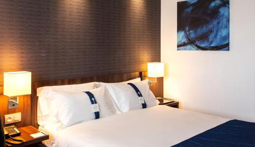 Standard Room with Free Breakfast