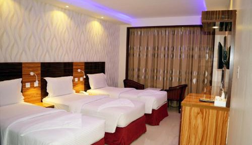 Triple Room