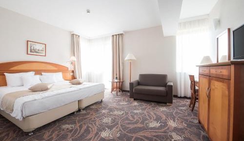 Double or Twin Room with Spa Access