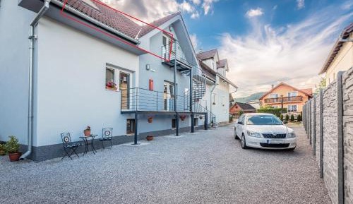 Podkrovne Studio 2