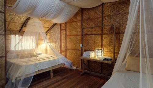 Superior Room with Partial Sea View