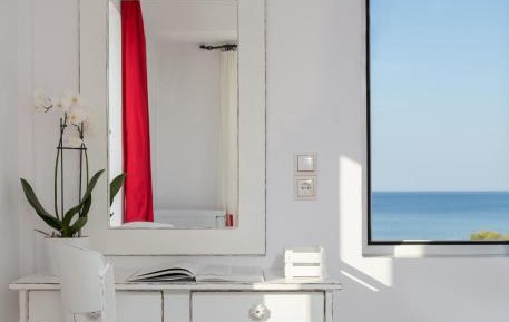 Double or Twin Room with Partial Sea View