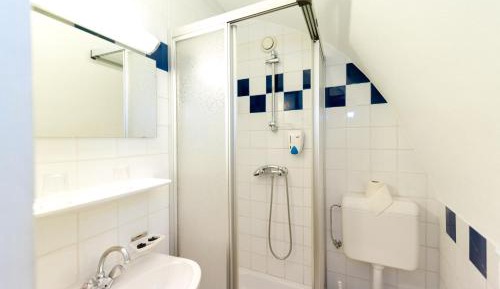 Small Twin Room