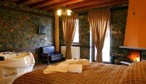Suite with Spa Bath and Fireplace