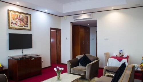 Deluxe Suite