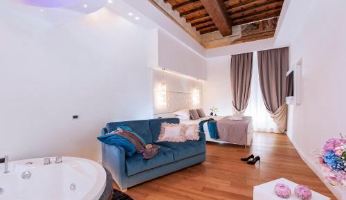 Suite with Spa Bath