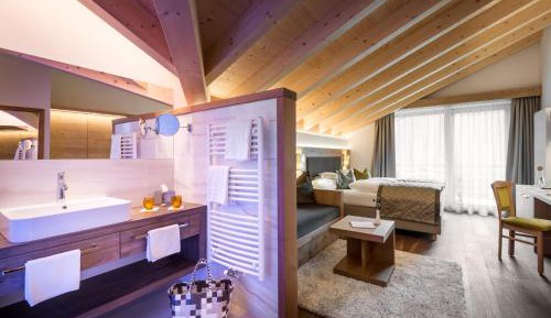 Comfort Triple Room